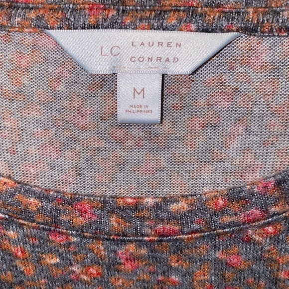 Lauran Conrad Top - Picture 5 of 8